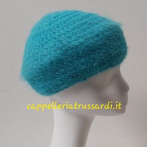 CAPPELLO BASCO VERDE ACQUA DONNA in maglia ANGORA MADE IN ITALY