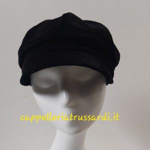 CAPPELLO BERRETTONE VISIERA VELLUTO LISCIO NERO MADE IN ITALY