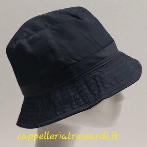CAPPELLO IMPERMEABILE BLU MADE IN ITALY