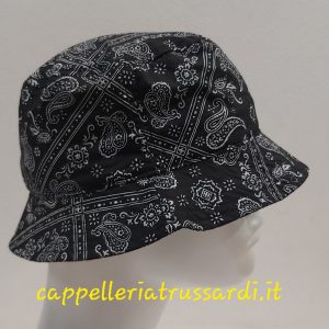 CAPPELLO PESCATORE 100% COTONE NERO DISEGNO BANDANA