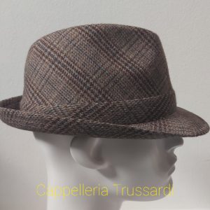 CAPPELLO UOMO TESSUTO SCOZZESE GRIGIO MARRONE LANA MADE IN ITALY  MISURA 59