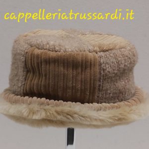 CAPPELLO BABY BIMBA CLOCHE VELLUTO BEIGE MADE IN ITALY MISURA 44/45